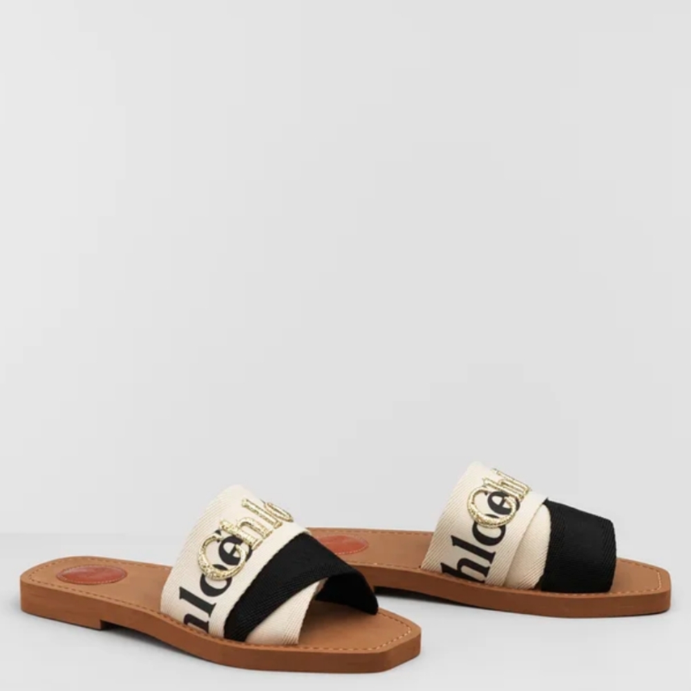 Chloe Woody flat mule

Size 36